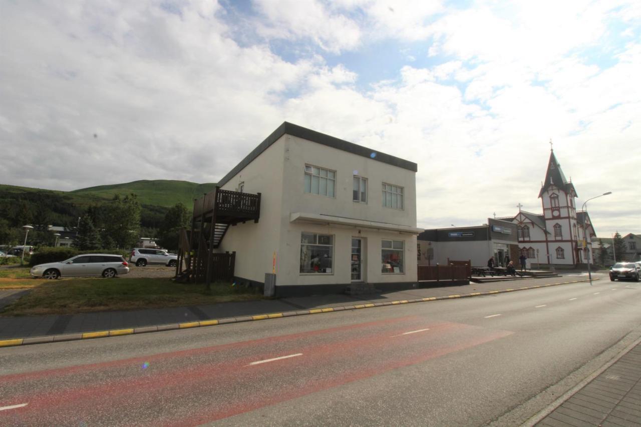 Husavik Apartments エクステリア 写真
